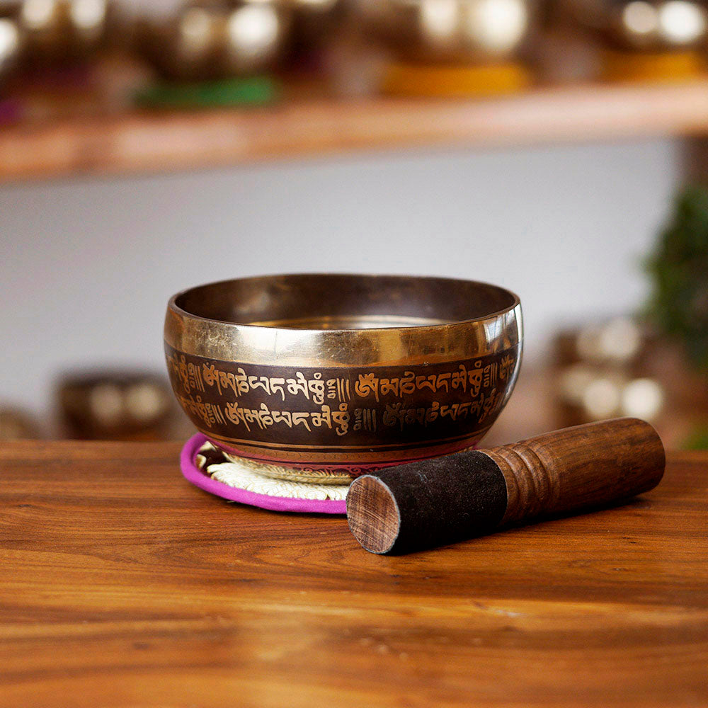 CUENCO TIBETANO GRABADO (FA# - 21 CM)