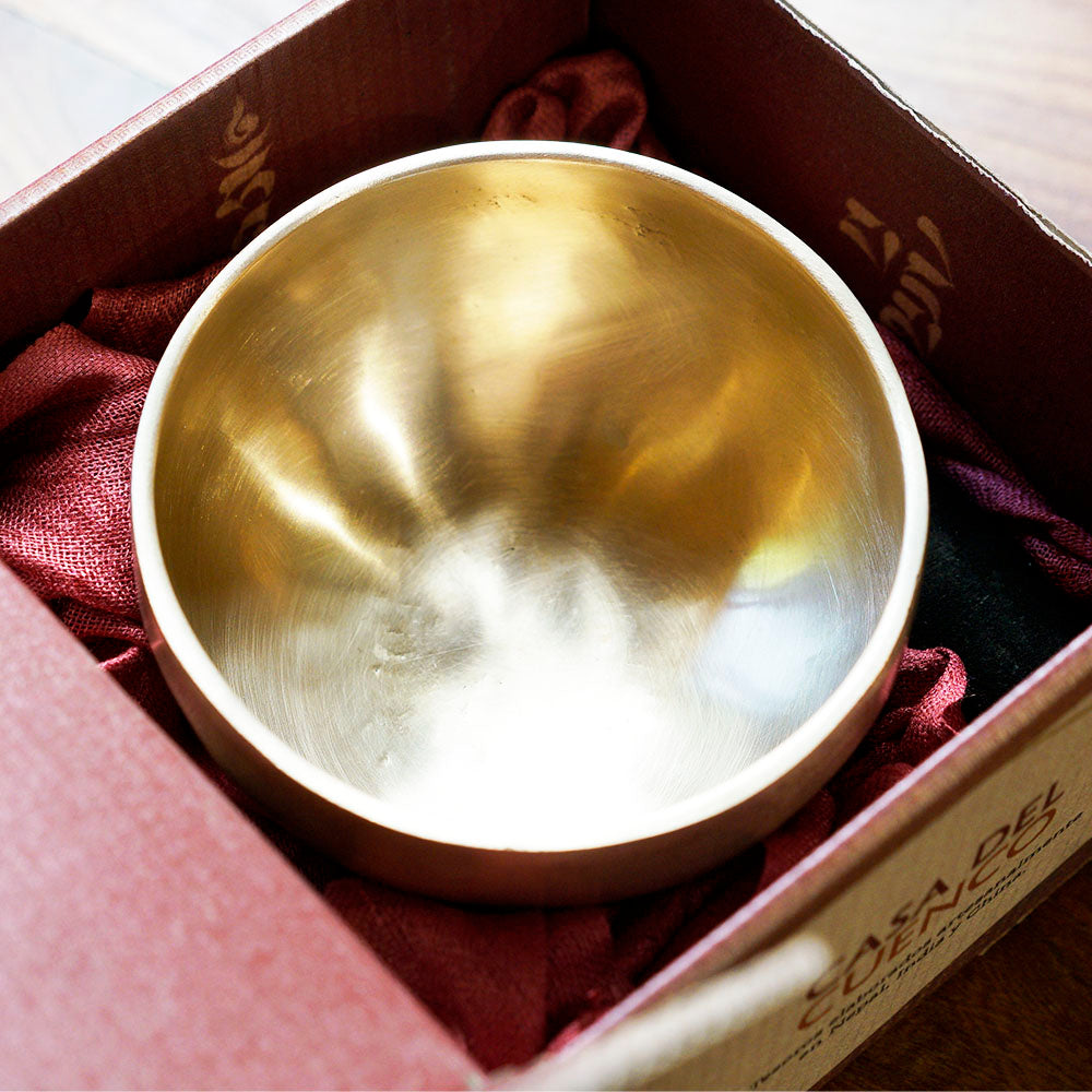 CUENCO TIBETANO CLÁSICO (FA# - 13 CM)