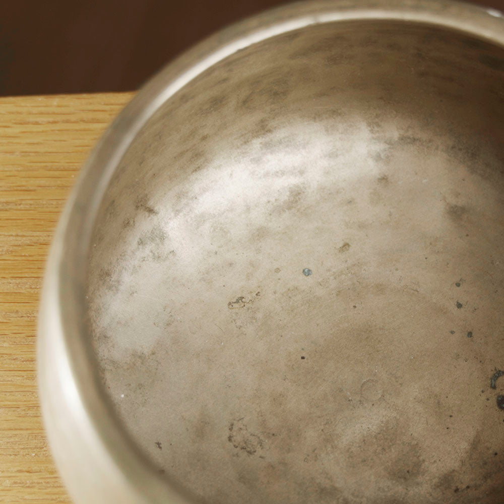 CUENCO TIBETANO ANTIGUO MANI (DO# - 13,5 CM)