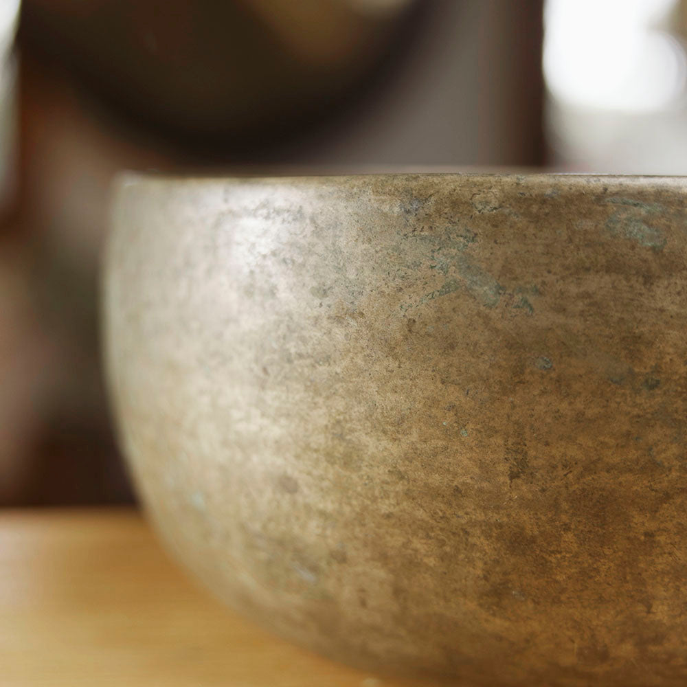 CUENCO TIBETANO ANTIGUO THADOBATI (DO - 19 CM)