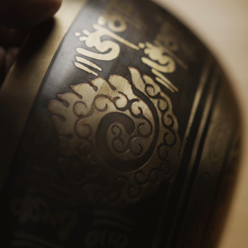 CUENCO TIBETANO GRABADO (DO - 18 CM)