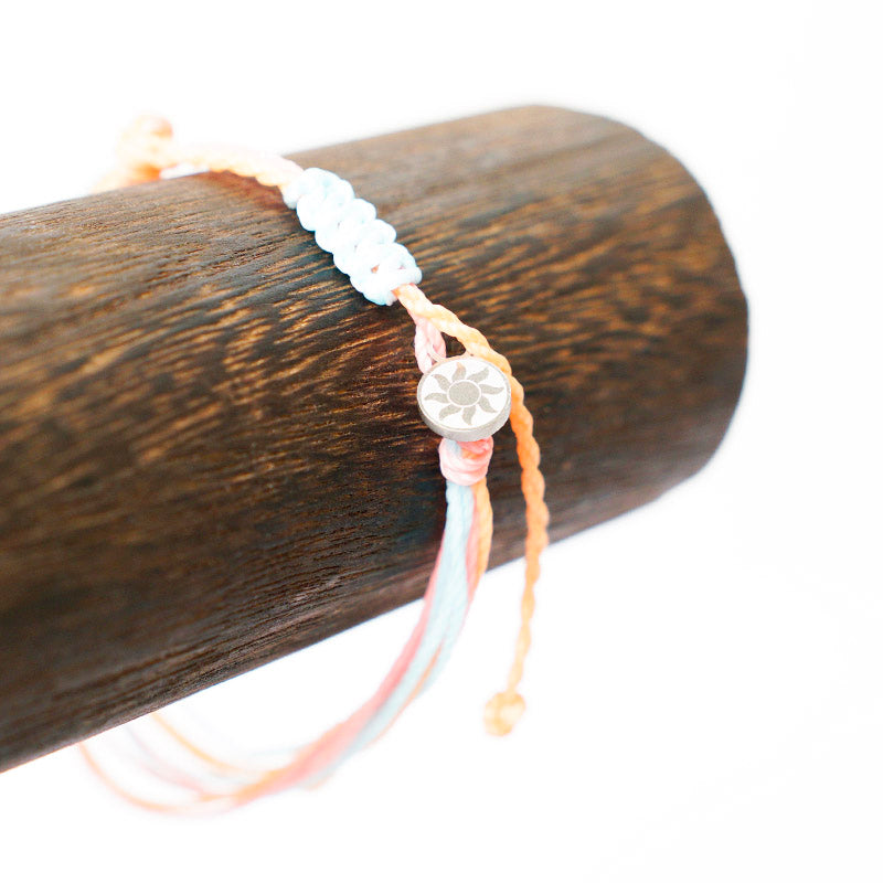 PULSERA AJUSTABLE HILO ENCERADO “LUZ CÓSMICA”