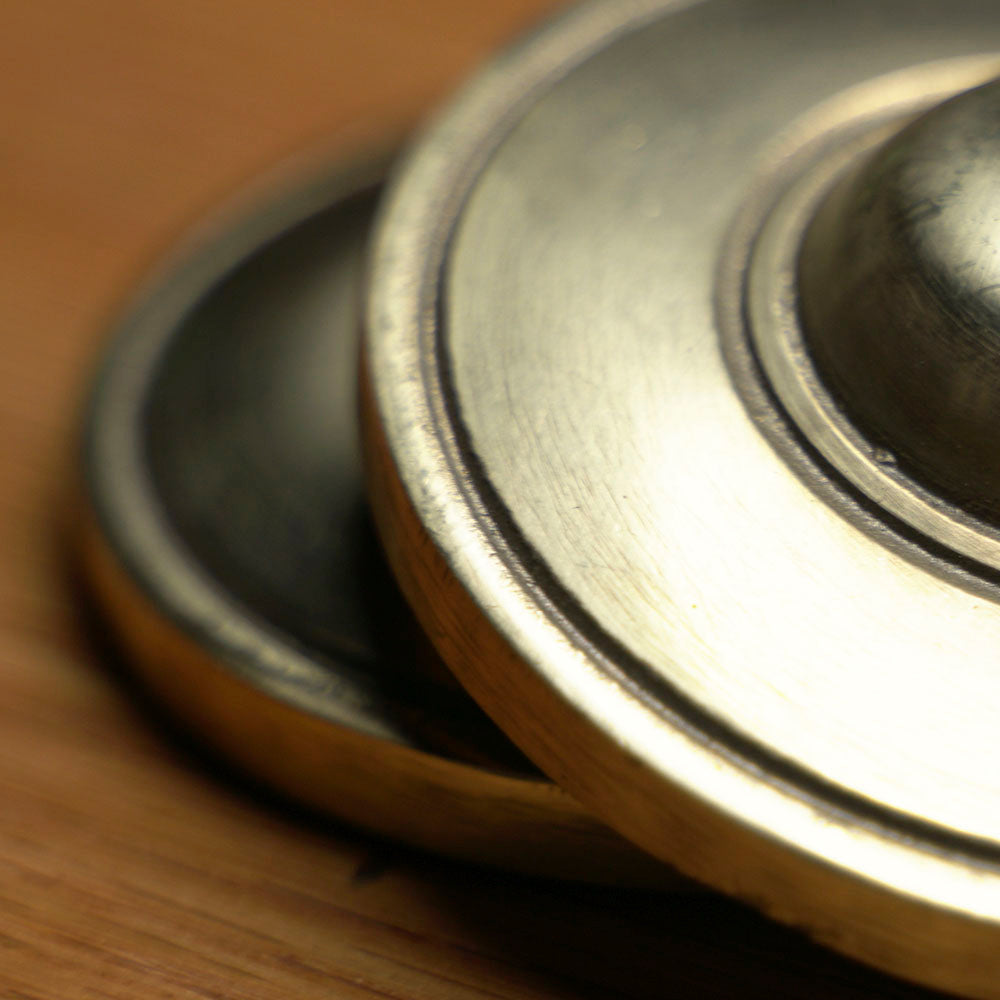 TINGSHA TIBETANA LISA PEQUEÑA (7 CM)