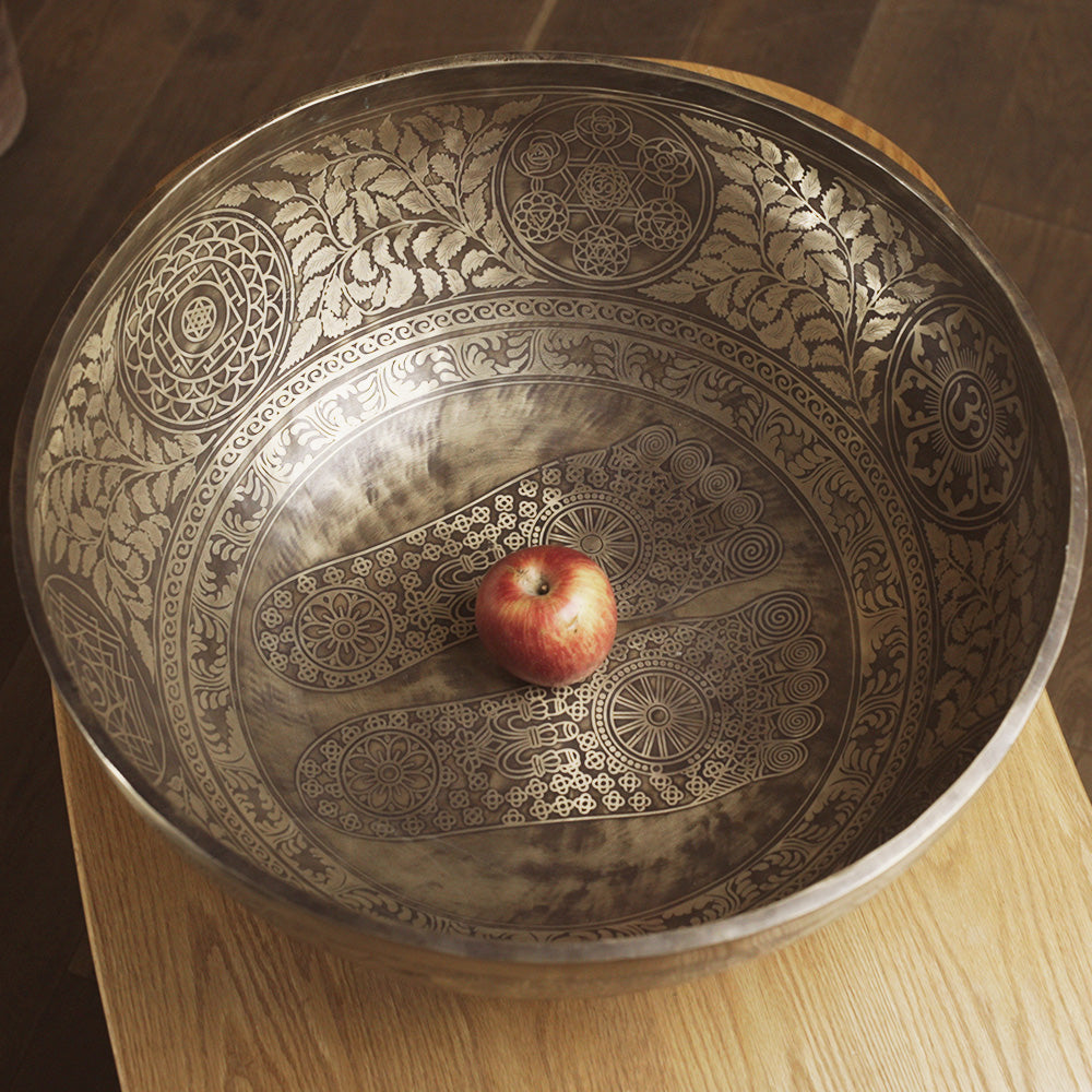 CUENCO TIBETANO GRABADO O CLÁSICO 55 CM (RESERVA)