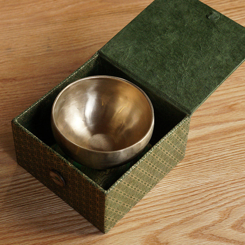 OMM BOX "ANAHATA" + CUENCO CLÁSICO (9 -10 CM)