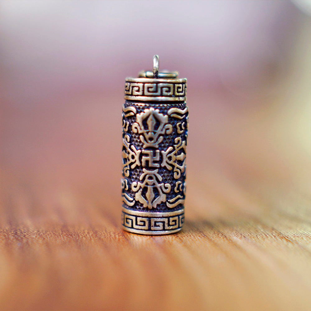 COLGANTE DE BRONCE COFRE DE DESEOS